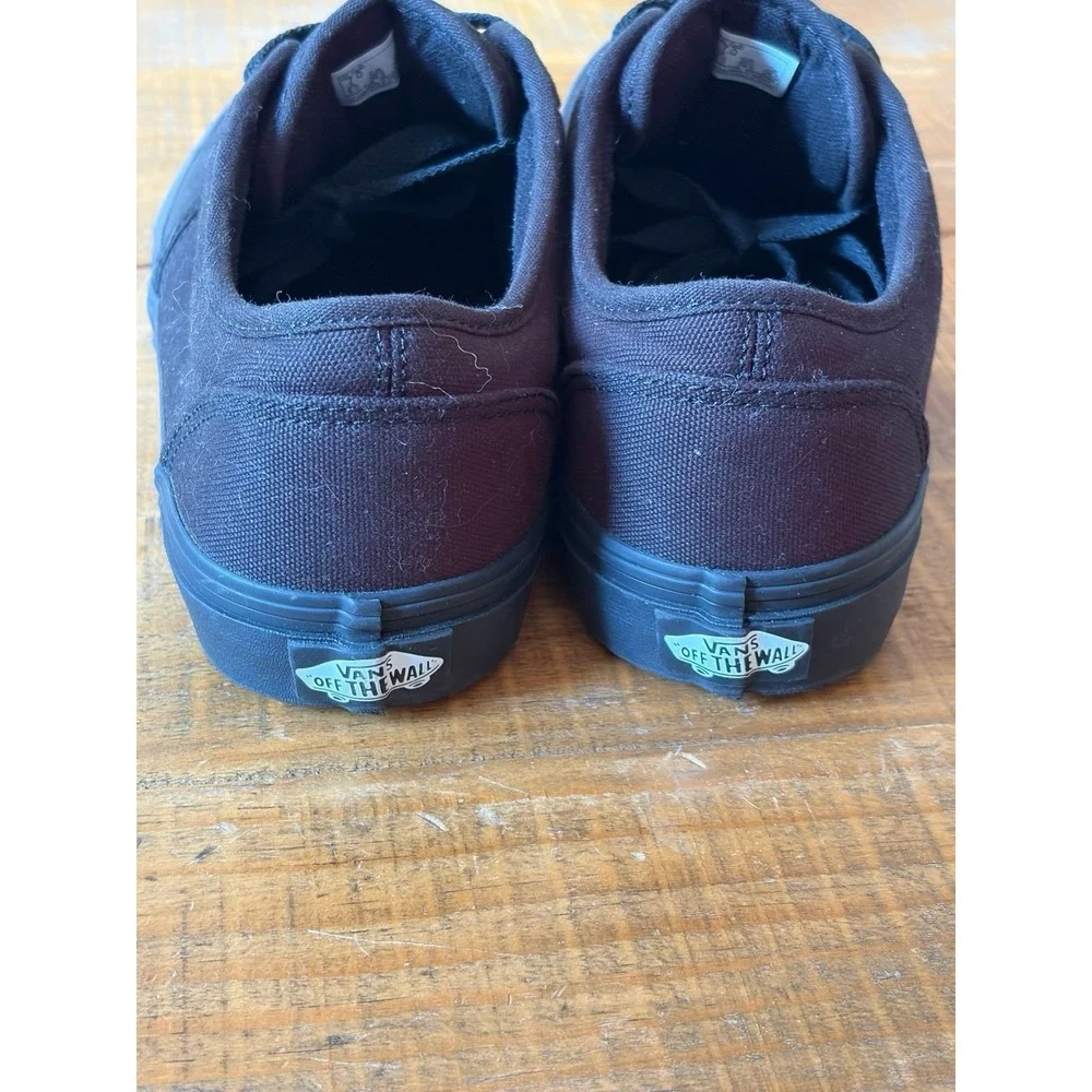 Van's Atwood Triple Black Youth 7 Sneakers Low Top Skateboarding Shoes